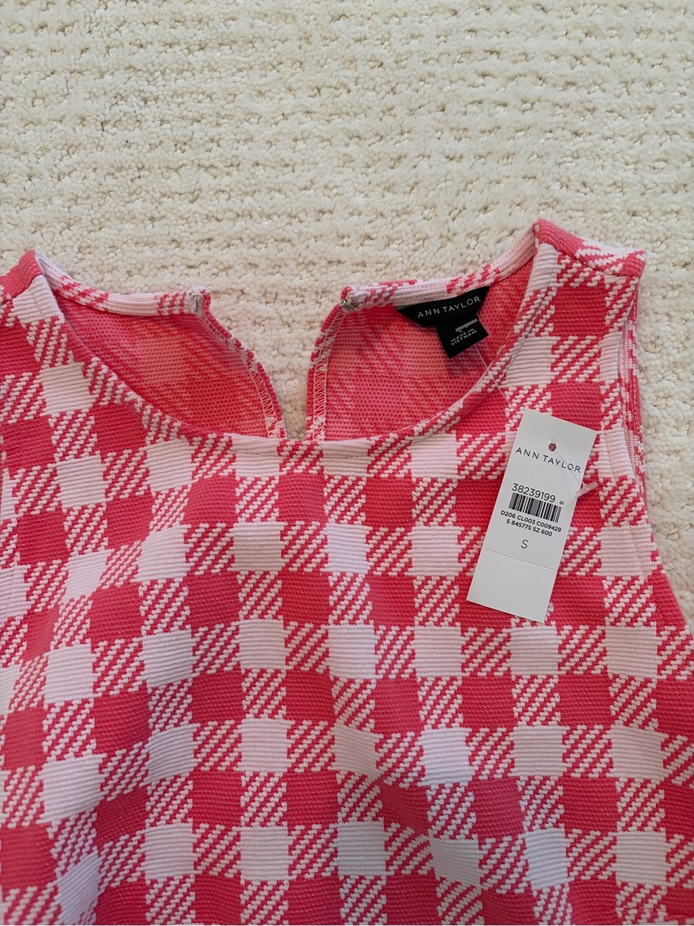 Ann Taylor Pink and White Checked Peplum Shell Top Women’s Small NWT NEW